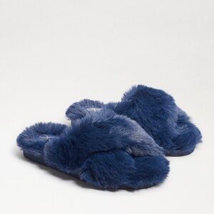 Sam Edelman Jeane Fluffy Crisscross Slippers in Navy Blue - NWT